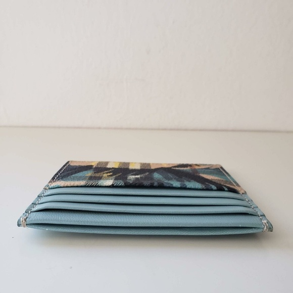 Burberry Flower Check Two-Tone Wallet - Beige - Picture 3 of 3